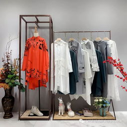 欧莱华2020春装棉麻大码女装 深圳原创设计师品牌，一手货源折扣批发全解析